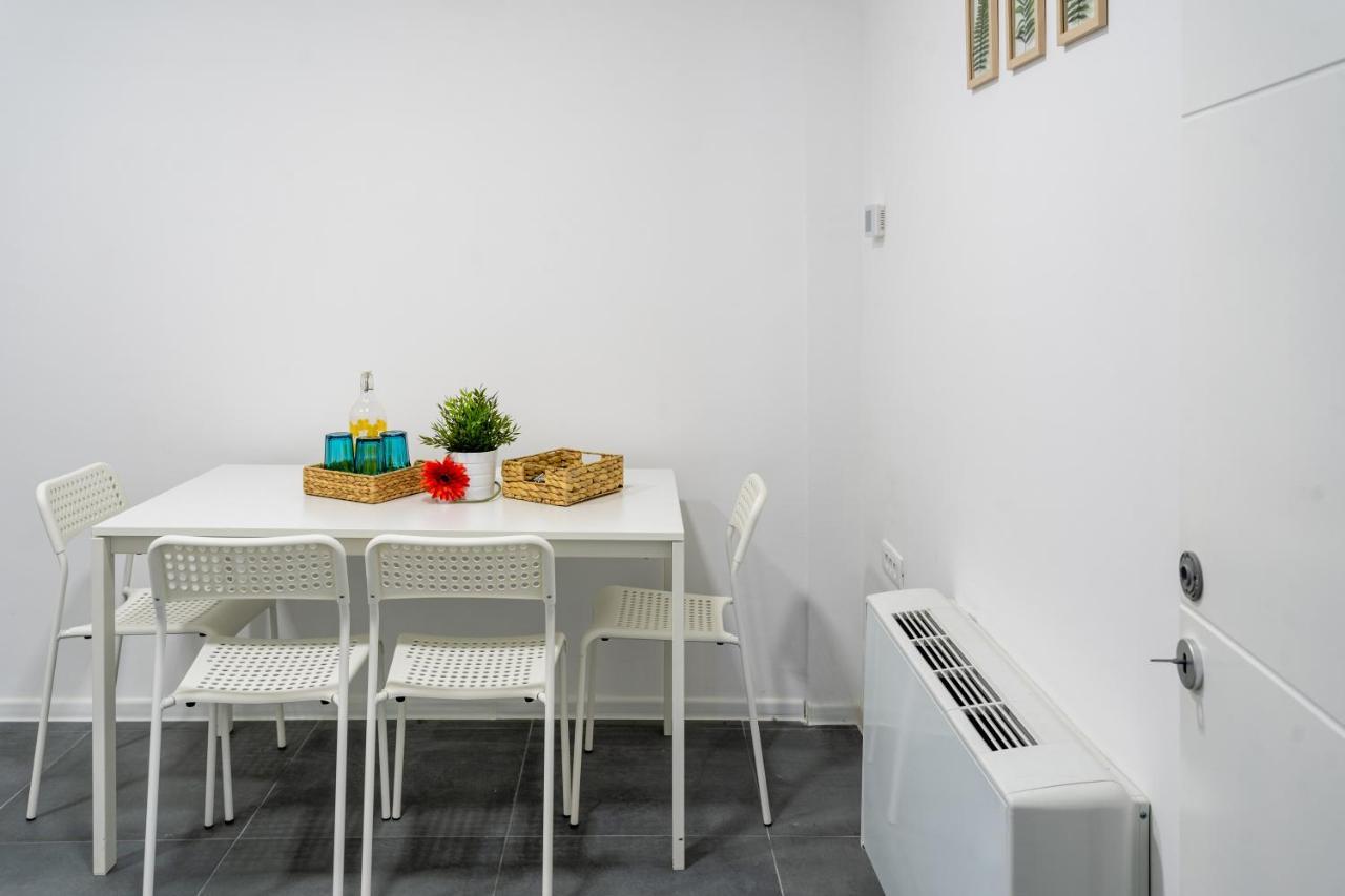 Kostovski Rooms-Near E75 To Greece Veles Exterior foto