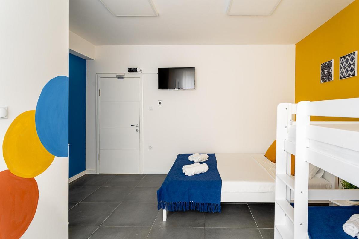 Kostovski Rooms-Near E75 To Greece Veles Exterior foto